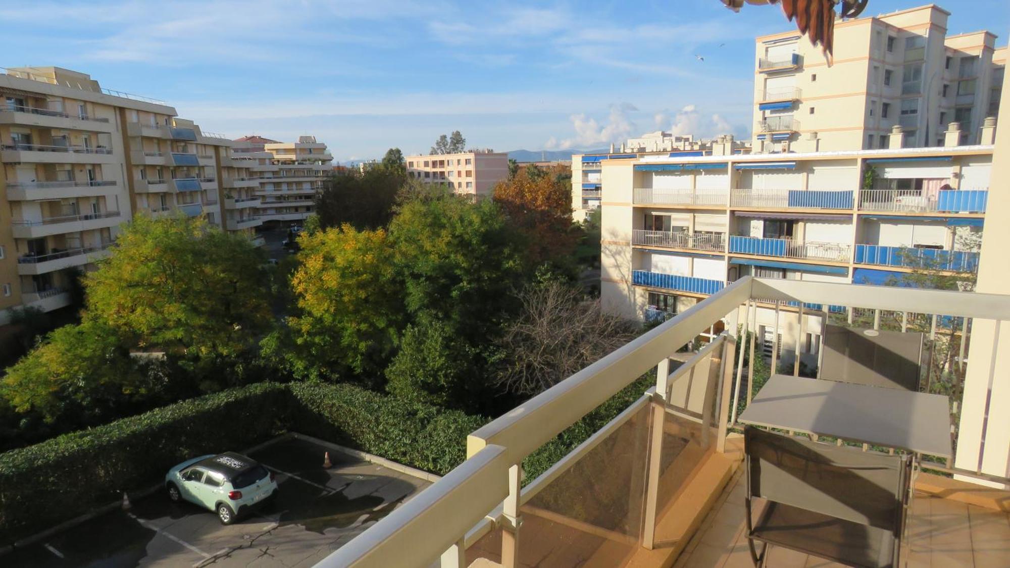 Cosy Avec Parking 100m Appartement